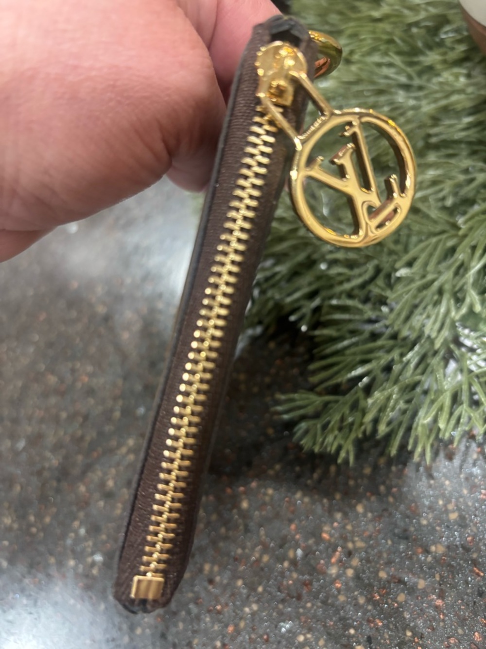 Authentic Louis Vuitton Square Pouch - - Picture 4 of 7